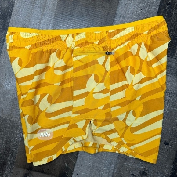 NWT Nike Running Short size Small - Picture 5 of 13